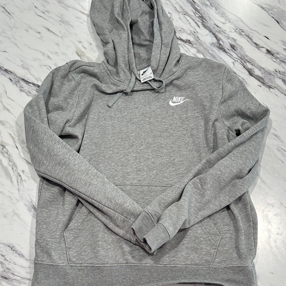 Nike women’s ' Gray Hoodie Sweatshirt